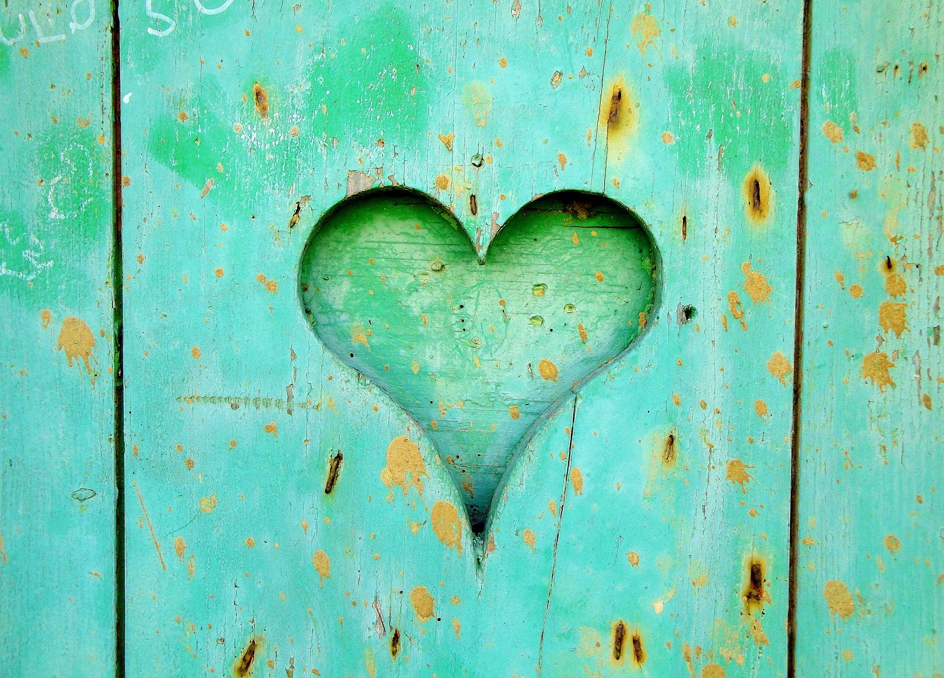 heart in wooden door